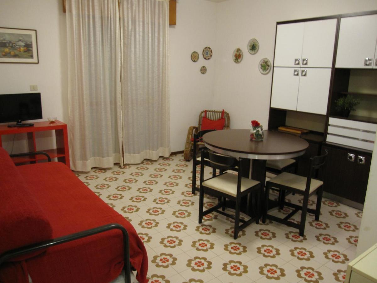 Appartamento Claudia Γκράντο Εξωτερικό φωτογραφία