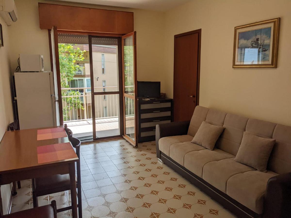 Appartamento Claudia Γκράντο Εξωτερικό φωτογραφία
